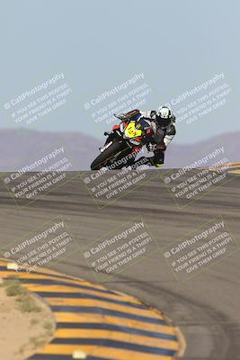 media/Oct-08-2023-CVMA (Sun) [[dbfe88ae3c]]/Race 3 Amateur Supersport Middleweight/